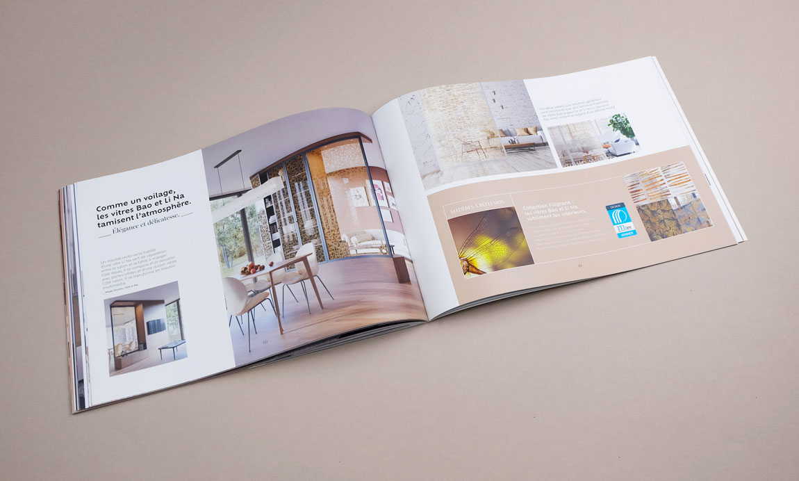 Pages intérieures du catalogue AD 2023.
Illustrées de visuels mettant en scene les verrières aux motifs atypiques Bao et Lina.